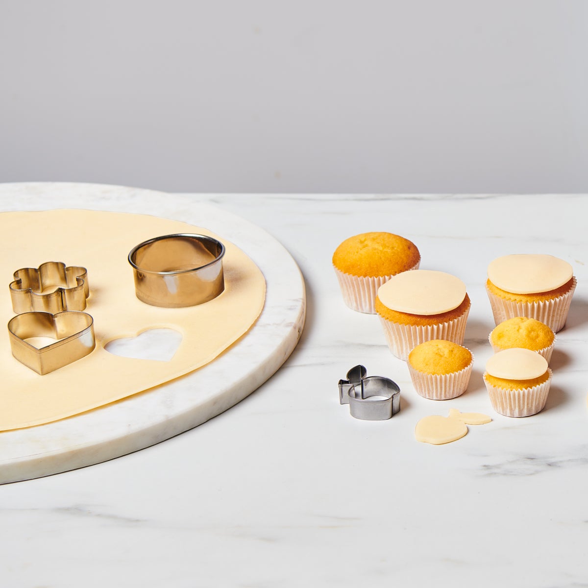 FunCakes Disc de Pâte à Sucre Étalée aux Amandes BBD Discount