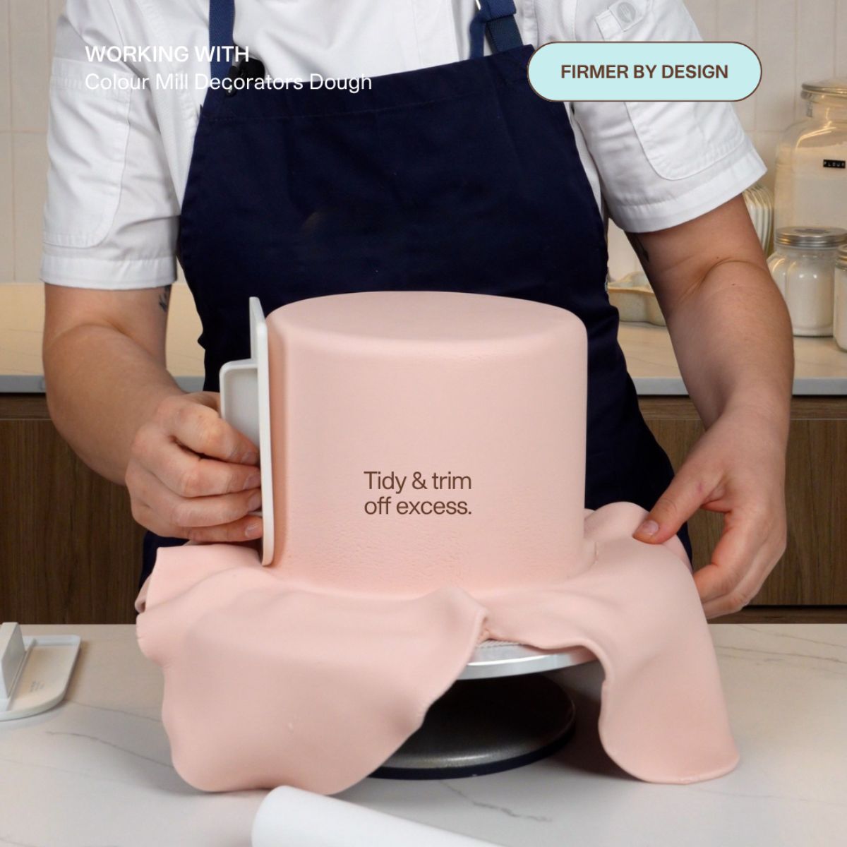 Colour Mill Pâte à Sucre Decorators Dough Blanc 4kg