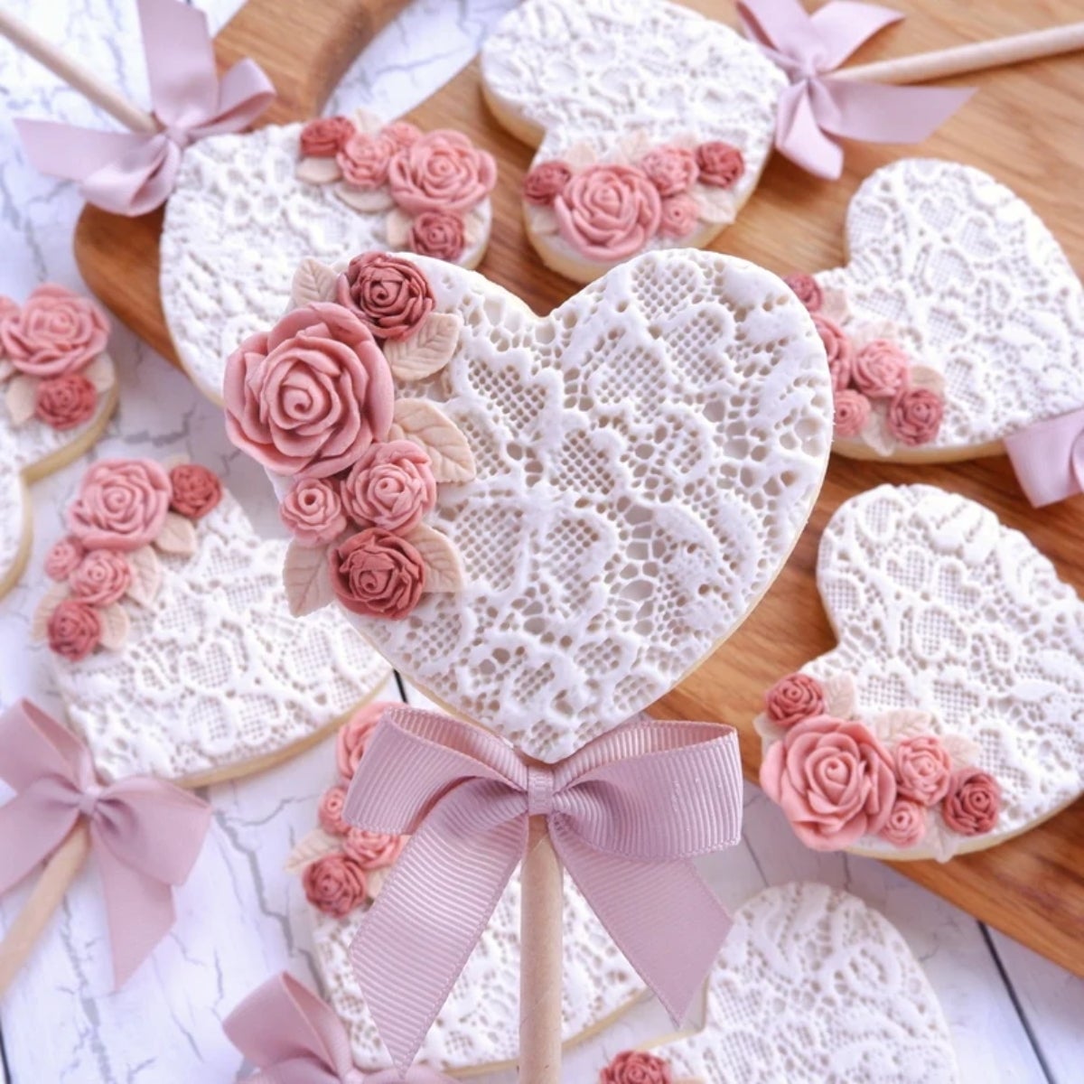Katy Sue Moule en Silicone Roses 4 en 1
