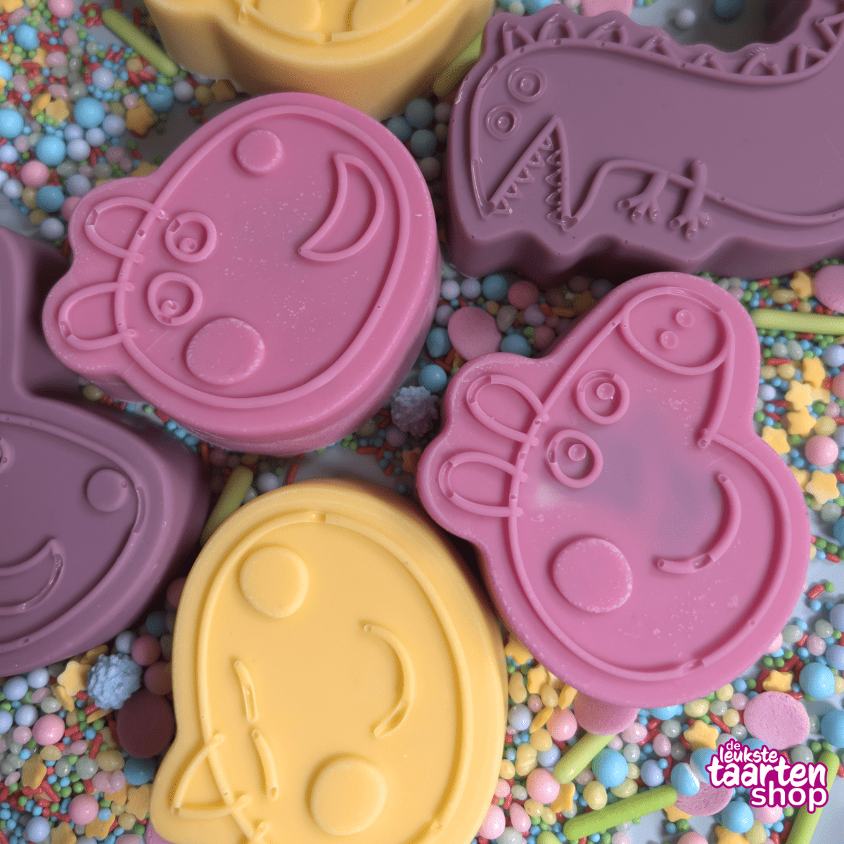Peppa Pig Cake Bites