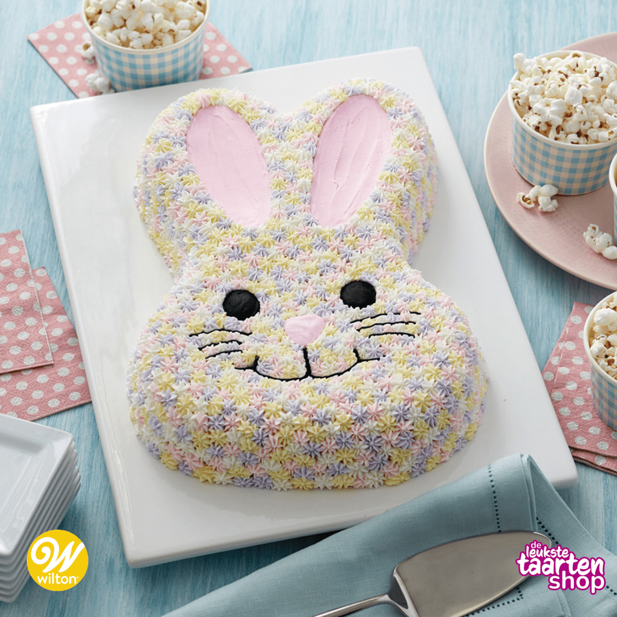 Fluffy pastel konijn taart