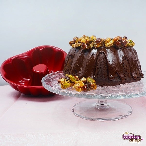 Recept voor Chocolade Dadel Cake met Gekaramelliseerde Noten