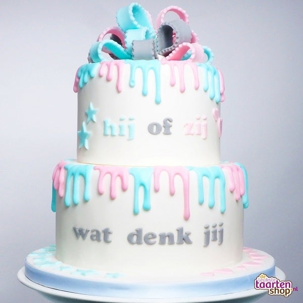 Gender reveal baby taart