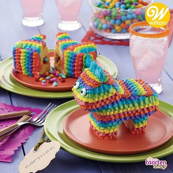 Piñata cakejes